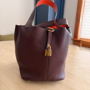 Taurillon Clemence Swift Eclat Picotin Lock 22 MM Prune Orange Poppy